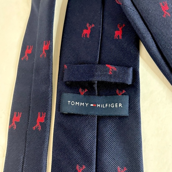Tommy Hilfiger Navy Blue Red Buck Stag Deer Silk Neck Tie - Picture 7 of 7